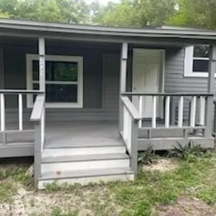 Buy this 3 bed house on 2479 South Pine Estates Road in Jacksonville, FL 32218