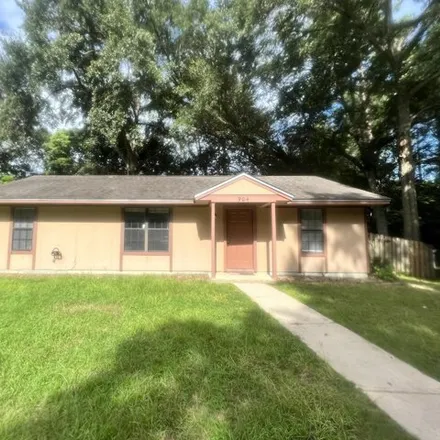 Rent this 3 bed house on 900 Brave Trail in Tallahassee, FL 32304
