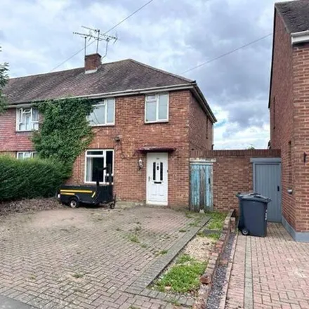 Buy this 3 bed house on St John's Road in Havant, PO9 3TS