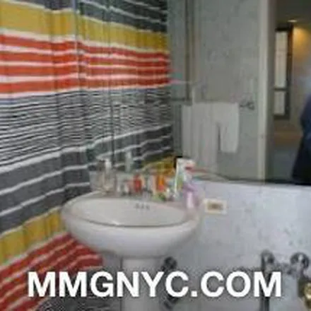 Rent this 1 bed apartment on 244 East 46th Street in New York, NY 10017