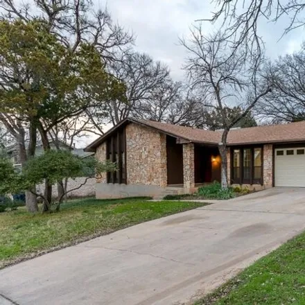 Image 1 - 2202 Forest Bend Drive, Austin, TX 78704, USA - House for rent