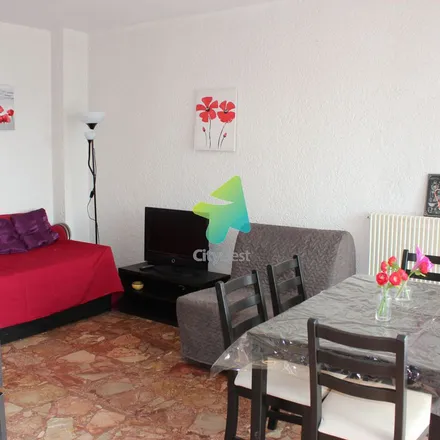 Image 5 - 1 Rue Vaugelas, 66750 Saint-Cyprien, France - Apartment for rent