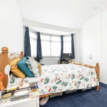 Image 5 - Vectis Road, Streatham Road, London, SW16 6NZ, United Kingdom - Townhouse for sale