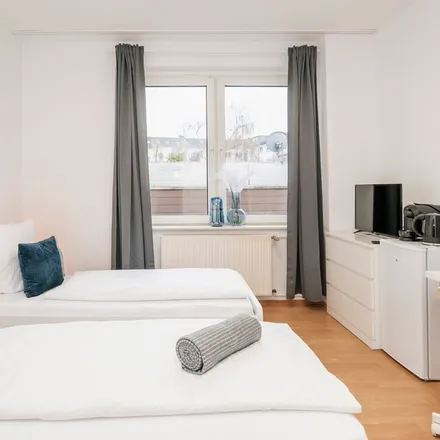 Rent this 1 bed apartment on Lindenhof in Logenstraße 18, 45127 Essen
