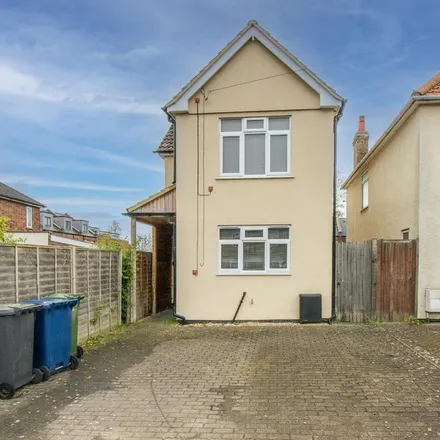 Rent this 4 bed duplex on 272 Coldhams Lane in Cambridge, CB1 3HN