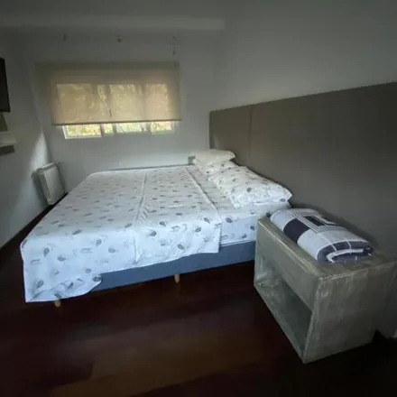 Buy this 5 bed house on unnamed road in Santa Ana, Francisco Álvarez