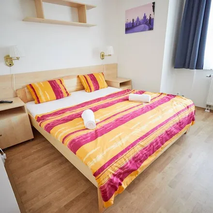 Rent this 1 bed house on Magistrát hlavní město Praha - Odbor dopravně správních agend in Nad Vršovskou horou 88, 100 05 Prague