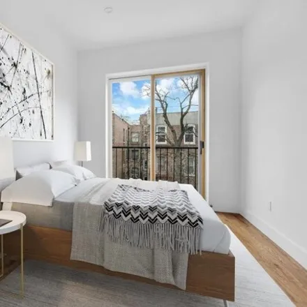 Image 2 - 247 Mount Hope Place, New York, NY 10457, USA - Condo for sale