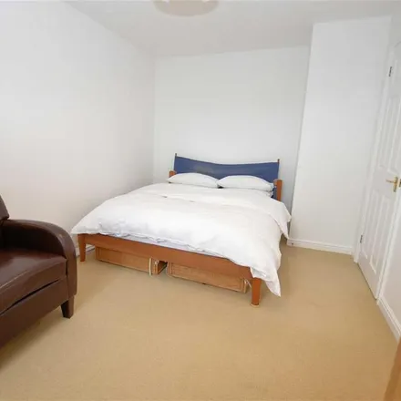 Image 7 - Woodland Grove, Ivy Chimneys, CM16 4NG, United Kingdom - Apartment for rent