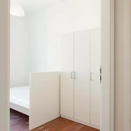 Rent this 4 bed room on Greifswalder Straße 228 in 10405 Berlin, Germany