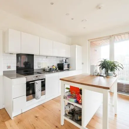 Image 1 - Caisson Moor Court, 8 Navigation Road, London, E3 3TH, United Kingdom - Apartment for sale