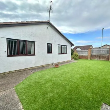 Image 2 - 19 Valley View, Talbot Village, BH12 5EP, United Kingdom - House for sale