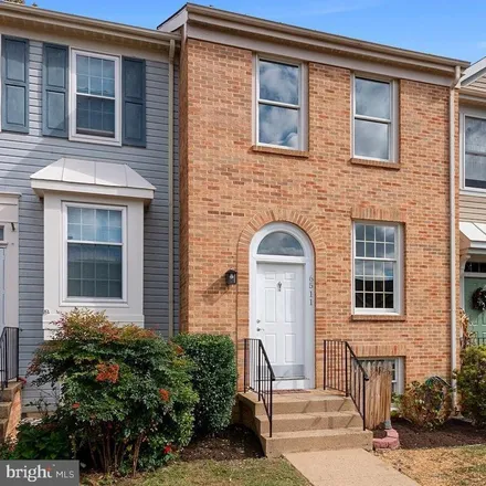 Buy this 3 bed townhouse on 6511 Skylemar Trail in Centreville, VA 20121