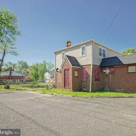 Image 2 - 515 June Road, Pennsauken Township, NJ 08110, USA - House for sale