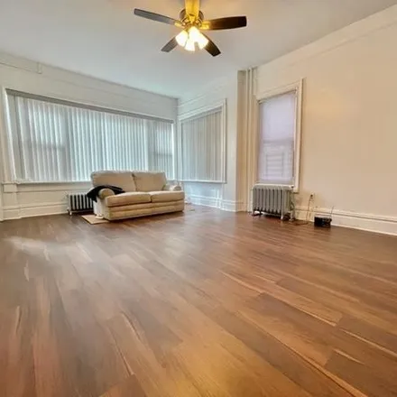 Rent this 2 bed apartment on Temple Beth-El in Harrison Avenue, Jersey City