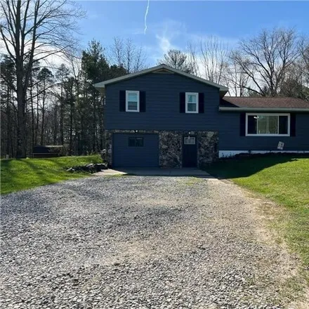 Image 2 - Saegertown Street, Blooming Valley, Crawford County, PA 16432, USA - House for sale