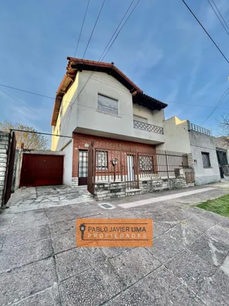 Buy this 6 bed house on 611 - Florencio Varela 3199 in Villa Alianza, B1678 BFF Caseros