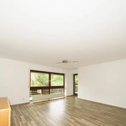 Rent this 3 bed apartment on Blütenstraße 18 in 90765 Fürth, Germany