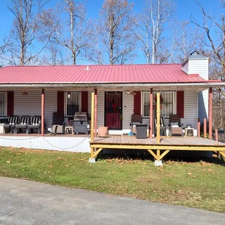 Image 2 - 5617 State Line Road, Carter County, TN 37658, USA - House for sale
