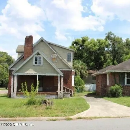 Buy this 7 bed house on 582 Birch Street in Brentwood, Jacksonville