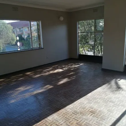 Image 8 - 2nd Avenue, Johannesburg Ward 70, Roodepoort, 2709, South Africa - Apartment for rent