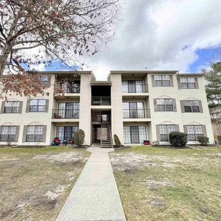 Rent this 2 bed condo on Sussex Place in Smithville, NJ