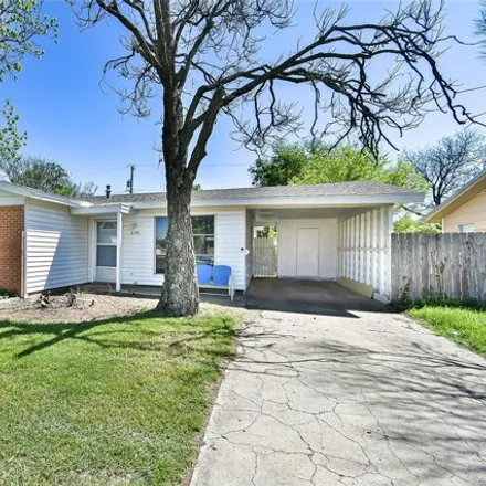 Buy this 3 bed house on 2679 South 27th Street in Abilene, TX 79605