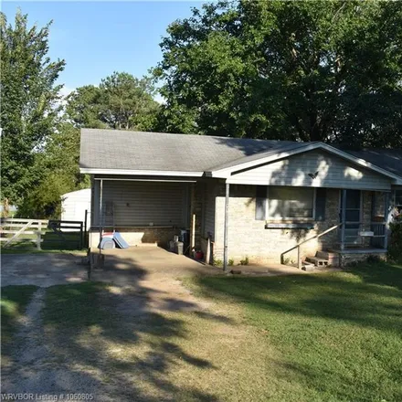 Buy this 3 bed house on 493 Glendale Lane in Glendale, Logan County