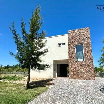 Buy this 3 bed house on unnamed road in Partido de Escobar, El Cazador