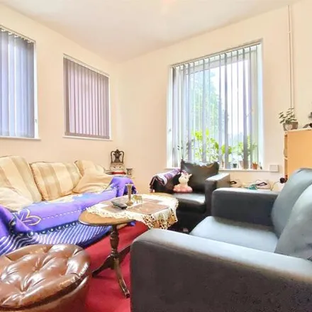Image 7 - LBS, 2 Station Terrace, Cardiff, CF5 4AA, United Kingdom - Townhouse for sale