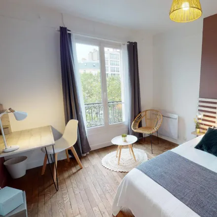 Rent this 3 bed room on 18 Rue Fantin Latour in 75016 Paris, France