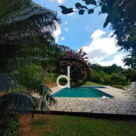 Buy this 2 bed house on Rua das Rosa in Centro, Vinhedo - SP