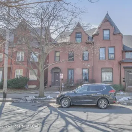 Buy this 11 bed house on Cumberland Apartments in 17 West Ross Street, Wilkes-Barre