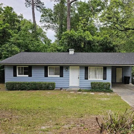 Buy this 3 bed house on 1617 Kelly Street in Tallahassee, FL 32310