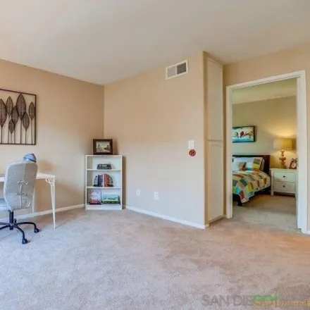 Image 7 - 5105 Renaissance Ave Unit C, San Diego, California, 92122 - House for sale