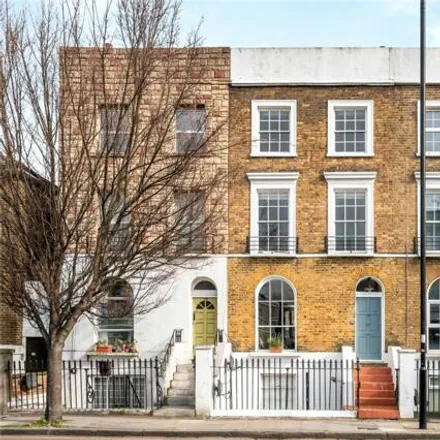 Buy this 5 bed townhouse on Canonbury Yard in Grahams Hifi, Canonbury Yard