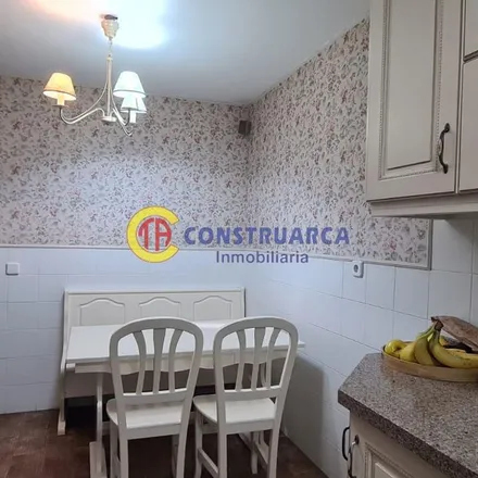 Image 3 - Maribel, Calle de Luis Jiménez, 45600 Talavera de la Reina, Spain - Townhouse for rent