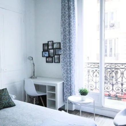 Image 1 - 4 Rue Jean François Lépine, 75018 Paris, France - Room for rent