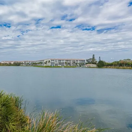 Image 8 - 3601 Lake Bayshore Drive, South Bradenton, FL 34205, USA - Condo for sale