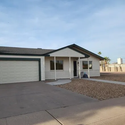 Rent this 3 bed house on 8450 E Indianola Ave in Scottsdale, Arizona