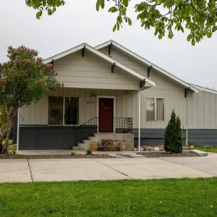 Buy this 3 bed house on 120 West Elm Street in Caldwell, ID 83605