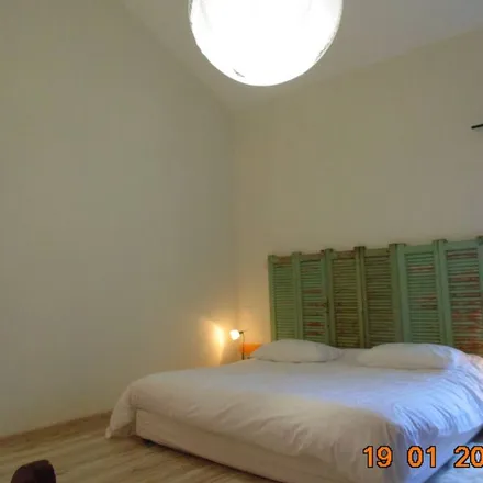 Rent this 2 bed house on 86170 Saint-Martin-la-Pallu