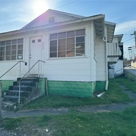 Buy this 2 bed house on Dollar General in Florence Street, Grantsville