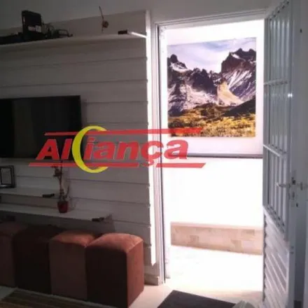 Rent this 2 bed house on Rua Geremias Joaquim Pereira in Morros, Guarulhos - SP