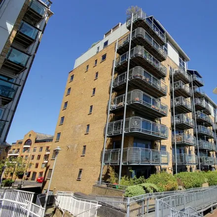 Rent this 2 bed apartment on Capital Wharf in Wapping High Street, London