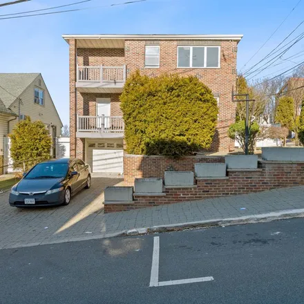 Image 1 - 8607 Grand Avenue, Babbitt, North Bergen, NJ 07047, USA - Apartment for rent