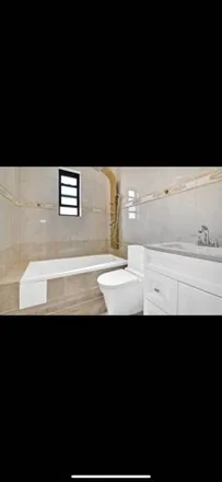 Image 5 - 1249 Ryder Street, New York, NY 11234, USA - House for rent
