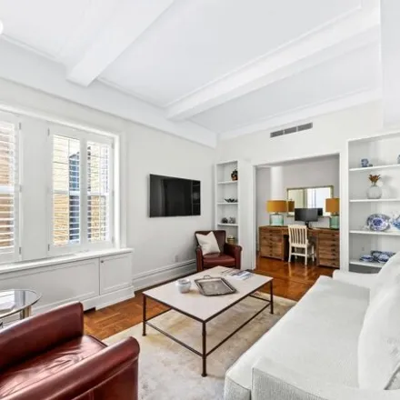 Image 9 - 213 West 88th Street, New York, NY 10024, USA - Condo for sale