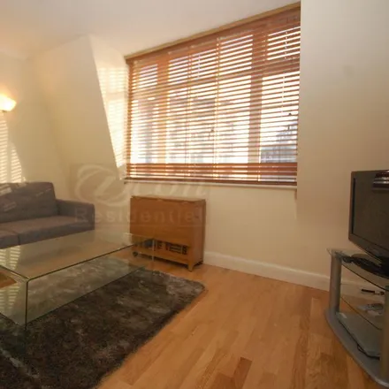 Rent this 1 bed apartment on The County Hall North Block in York Road, South Bank