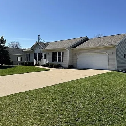 Buy this 2 bed house on 1658 Leslie Drive in Richland Center, WI 53581